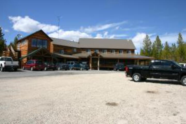 Hotel 2 of 69