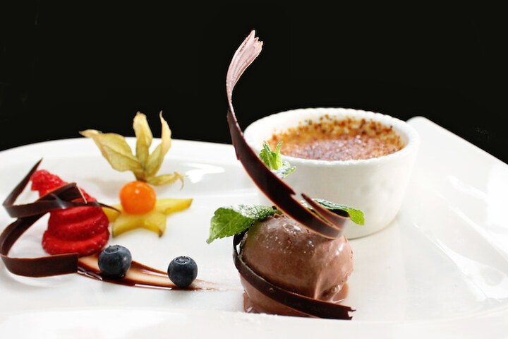 Dining Photos