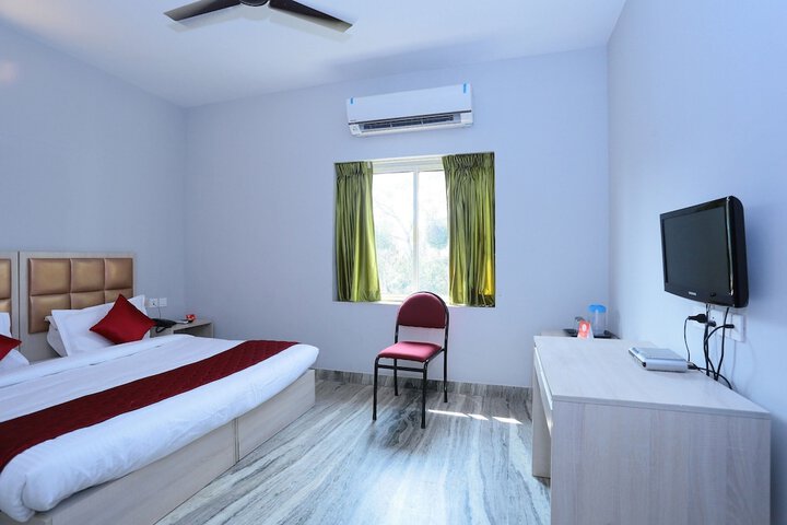 Room 29 of 38