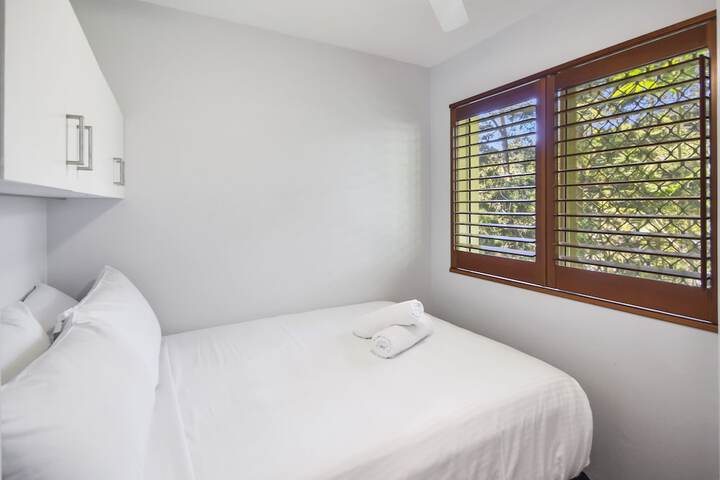 Room 4 of 22
