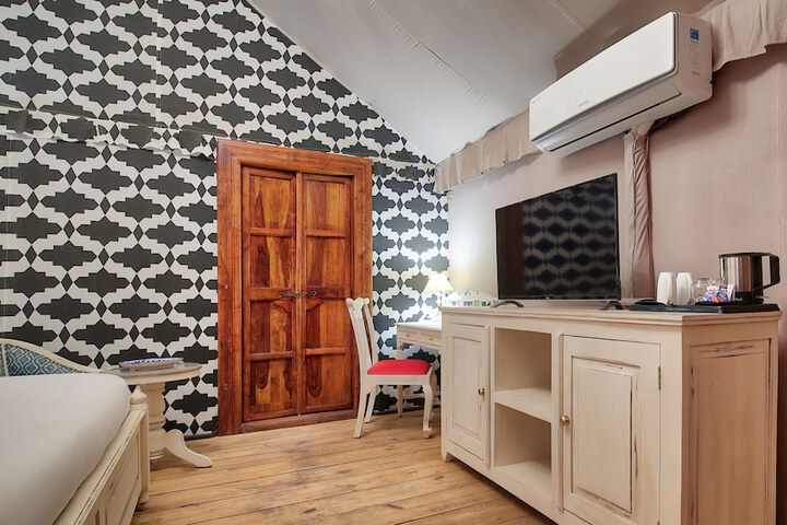 Room 20 of 46