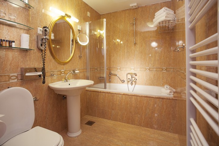 Bathroom Interior Photo