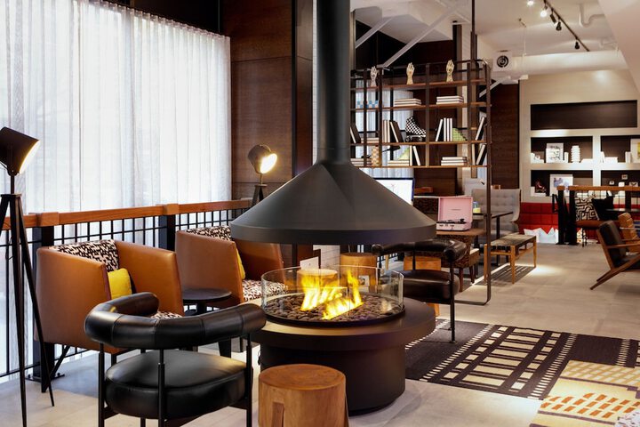 Hotel Lobby