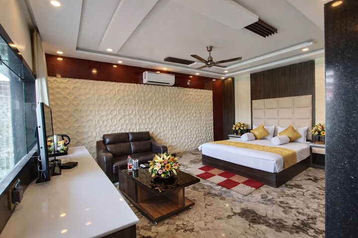 Room 22 of 117