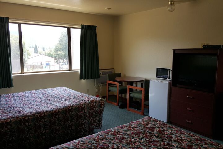 Room 3 of 34