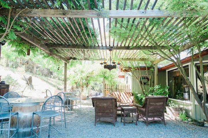 Terrace/Patio 20 of 33