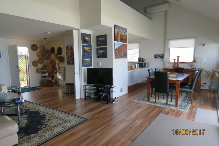 Room 13 of 54
