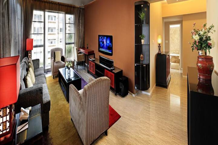 Room 11 of 29