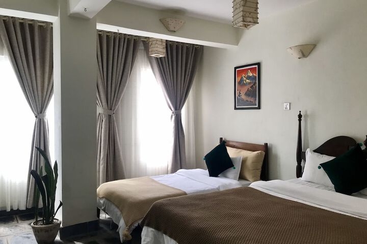 Room 8 of 91