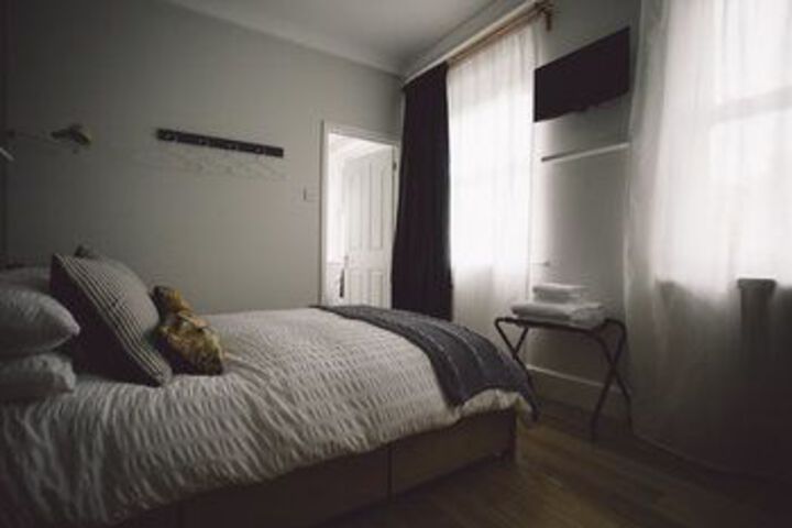 Room 43 of 64