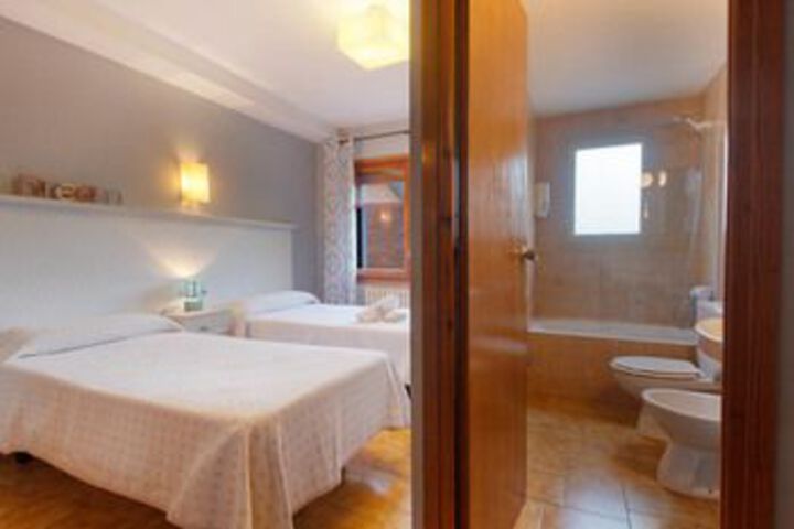 Room 21 of 63