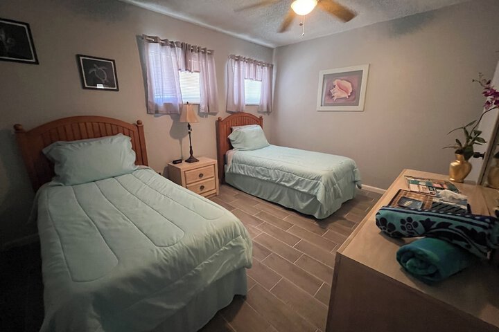 Room 4 of 37