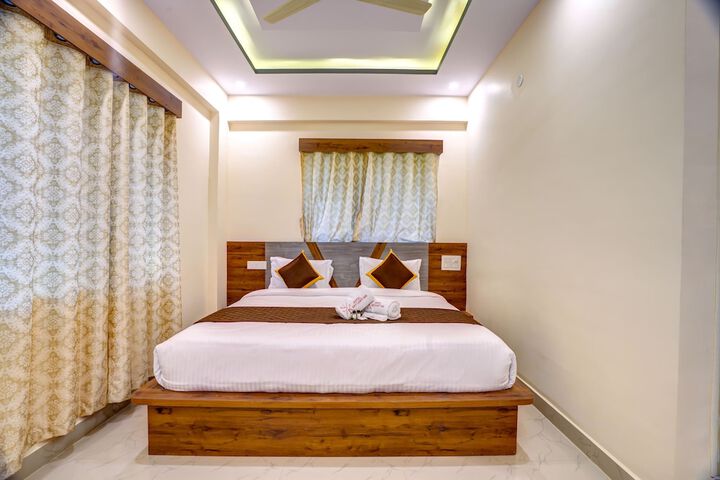 Room 10 of 27