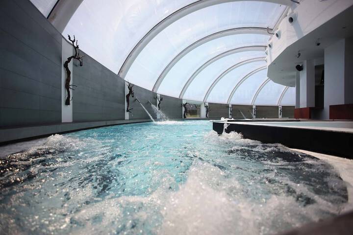 Pool 38 of 80