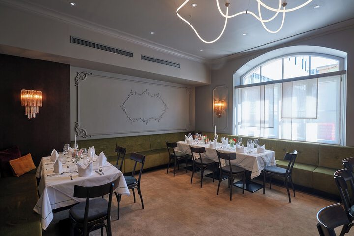 Dining 106 of 136