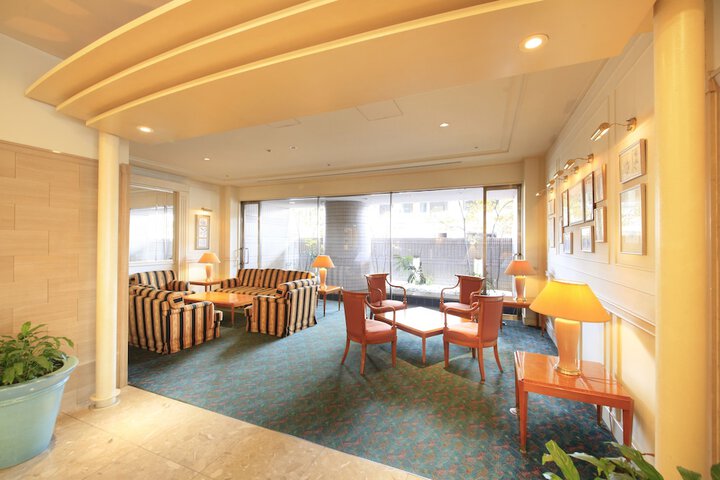Hotel Lobby