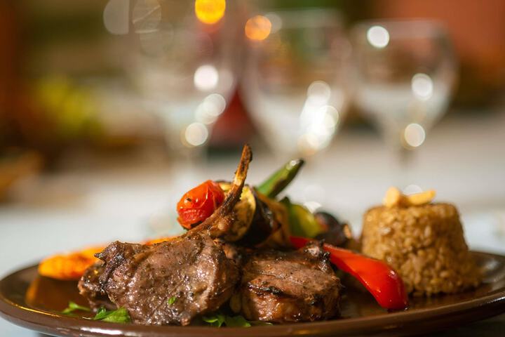 Dining 94 of 139