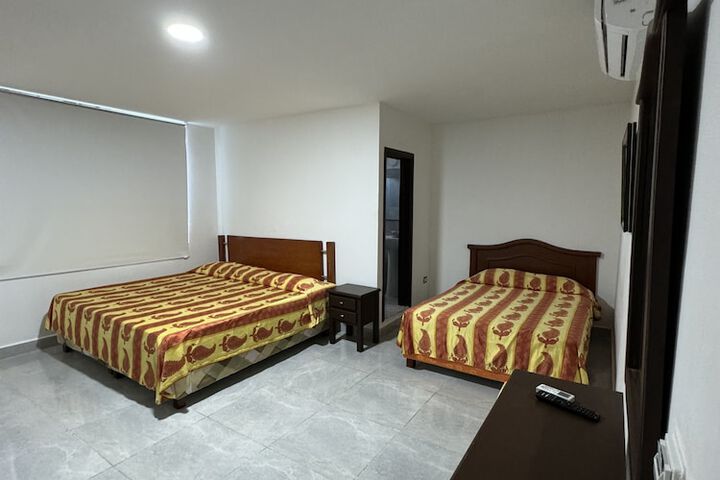 Room 39 of 65