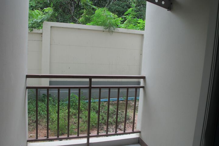 Terrace/Patio 9 of 33