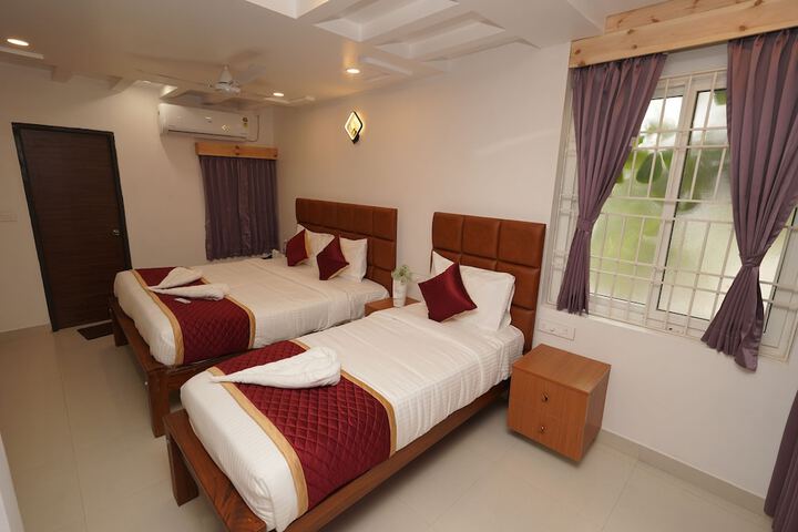 Room 10 of 52