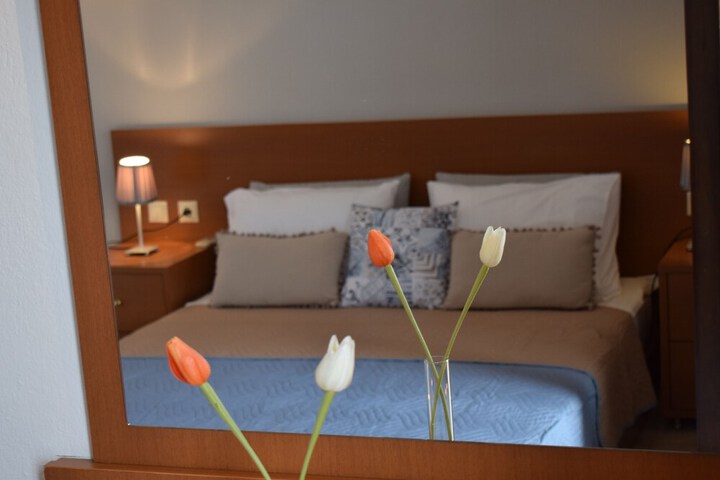 Room 25 of 50