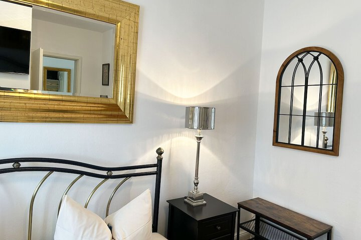 Room 54 of 113