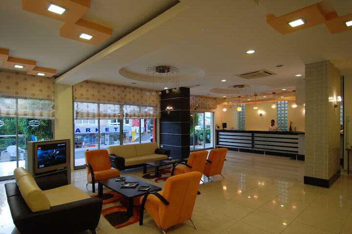 Hotel Interior 4 of 33