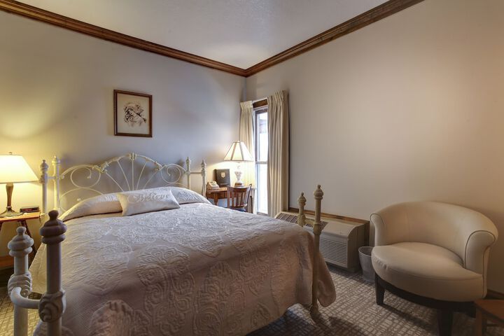 Room 9 of 52