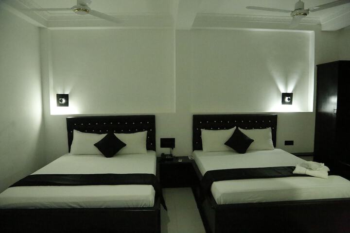 Room 46 of 94