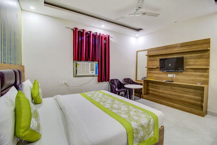 Room 19 of 27