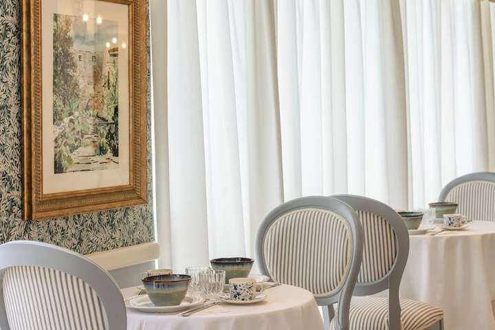 Breakfast/Coffee Service 132 of 147