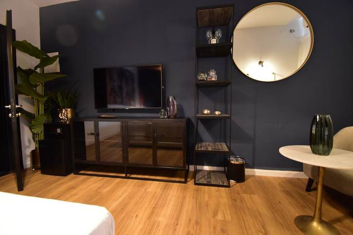 Room 48 of 145