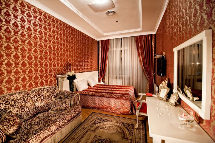 Room 7 of 47