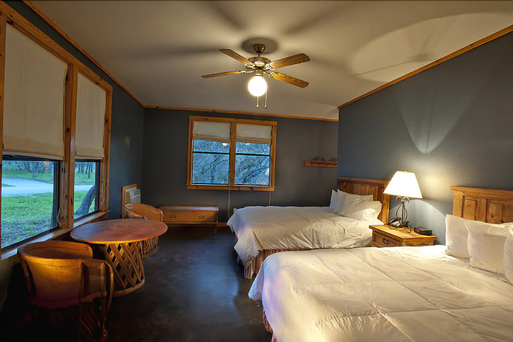 Room 3 of 5
