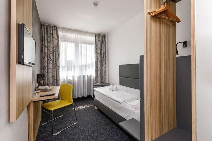 Room 7 of 21