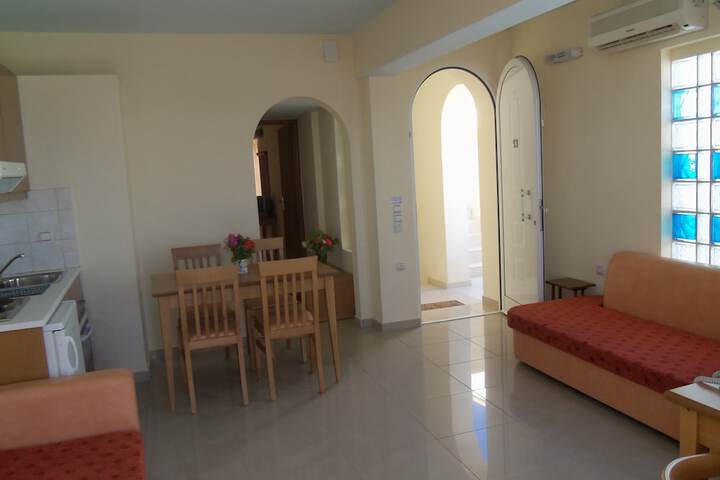 Room 21 of 56