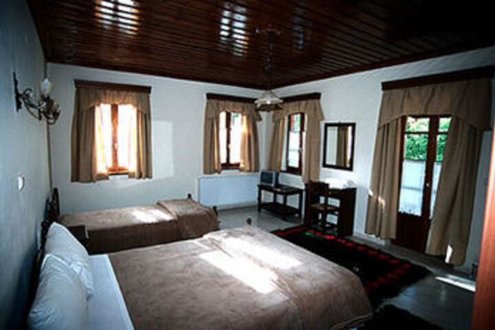 Room 21 of 45