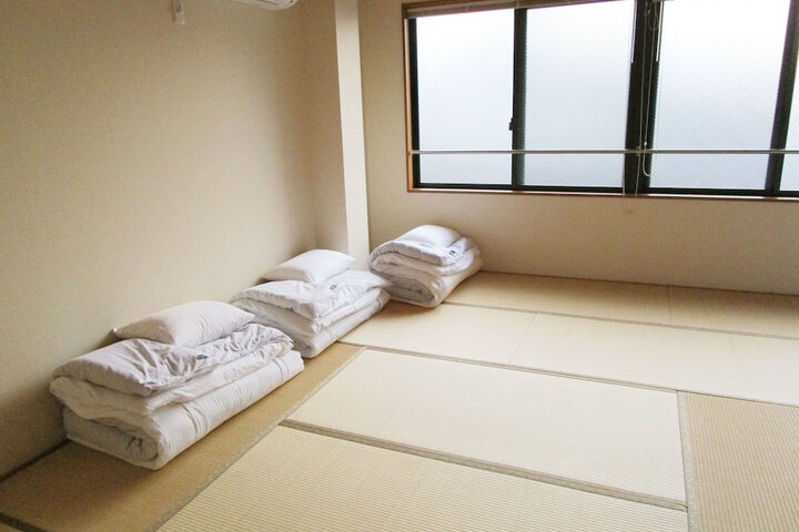 Room 10 of 39