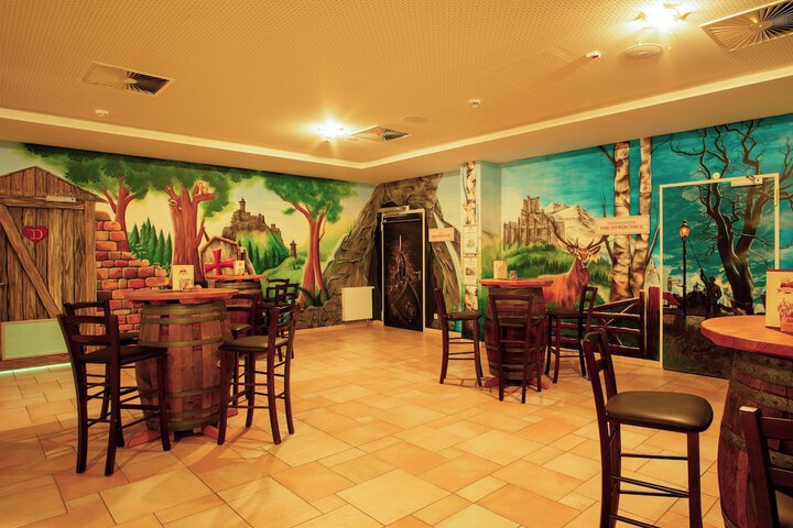 Guest Lobby