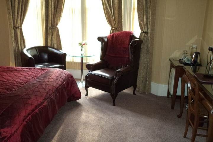 Room 10 of 56