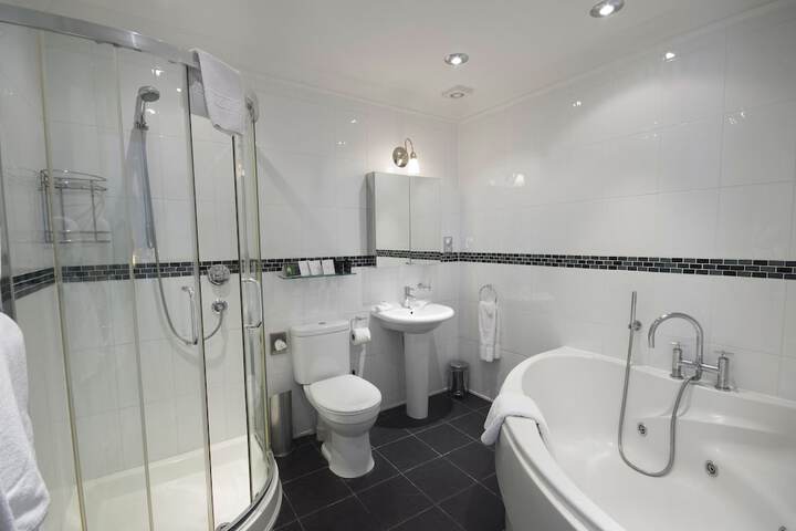 Bathroom Interior Photo