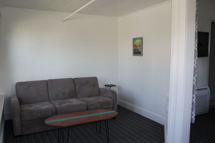 Room 21 of 47