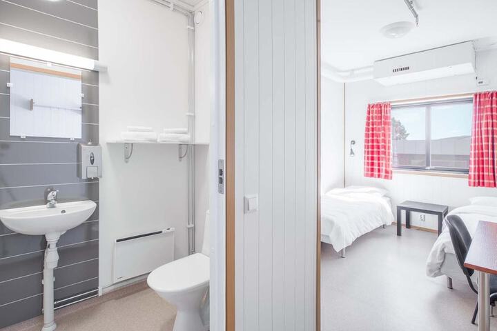 Room 18 of 39