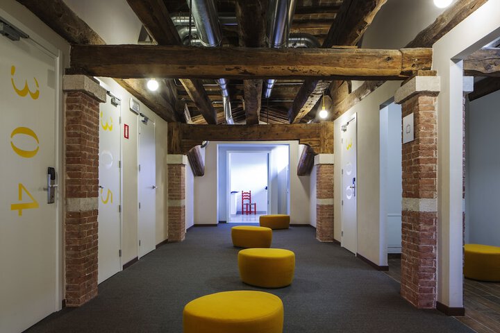 Room 15 of 47
