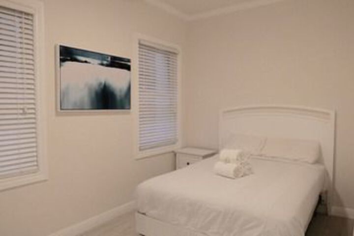 Room 15 of 21