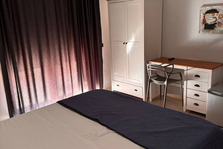 Room 16 of 51