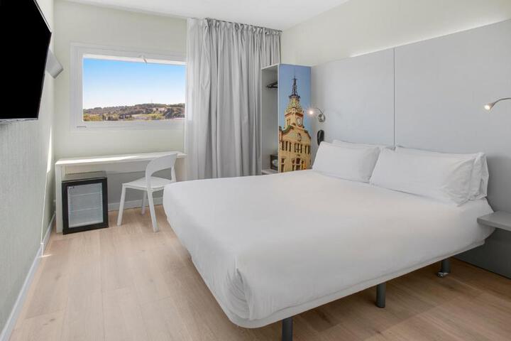 B & B Hotel Figueres