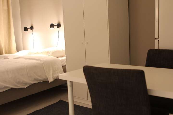 Room 7 of 82