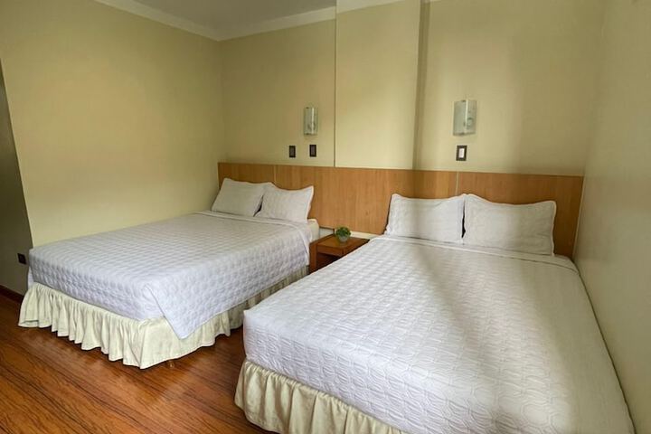 Room 5 of 26
