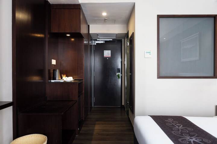Room 14 of 71